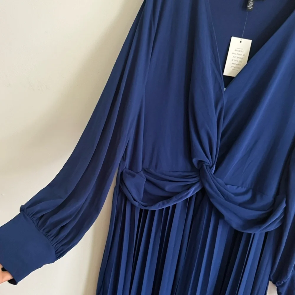 Eloquii Blue Pleated Knot Front Dress with Bishop Sleeves - Picture 7 of 8